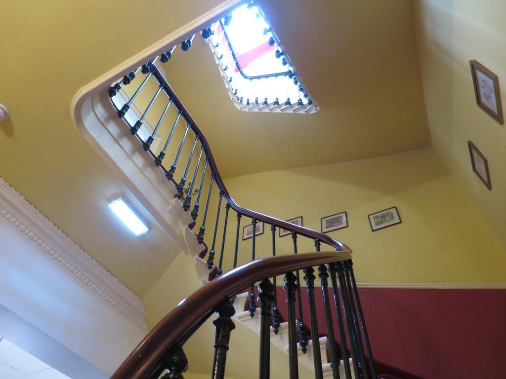 Thornfield Guest Residence Edinburgh Bagian luar foto